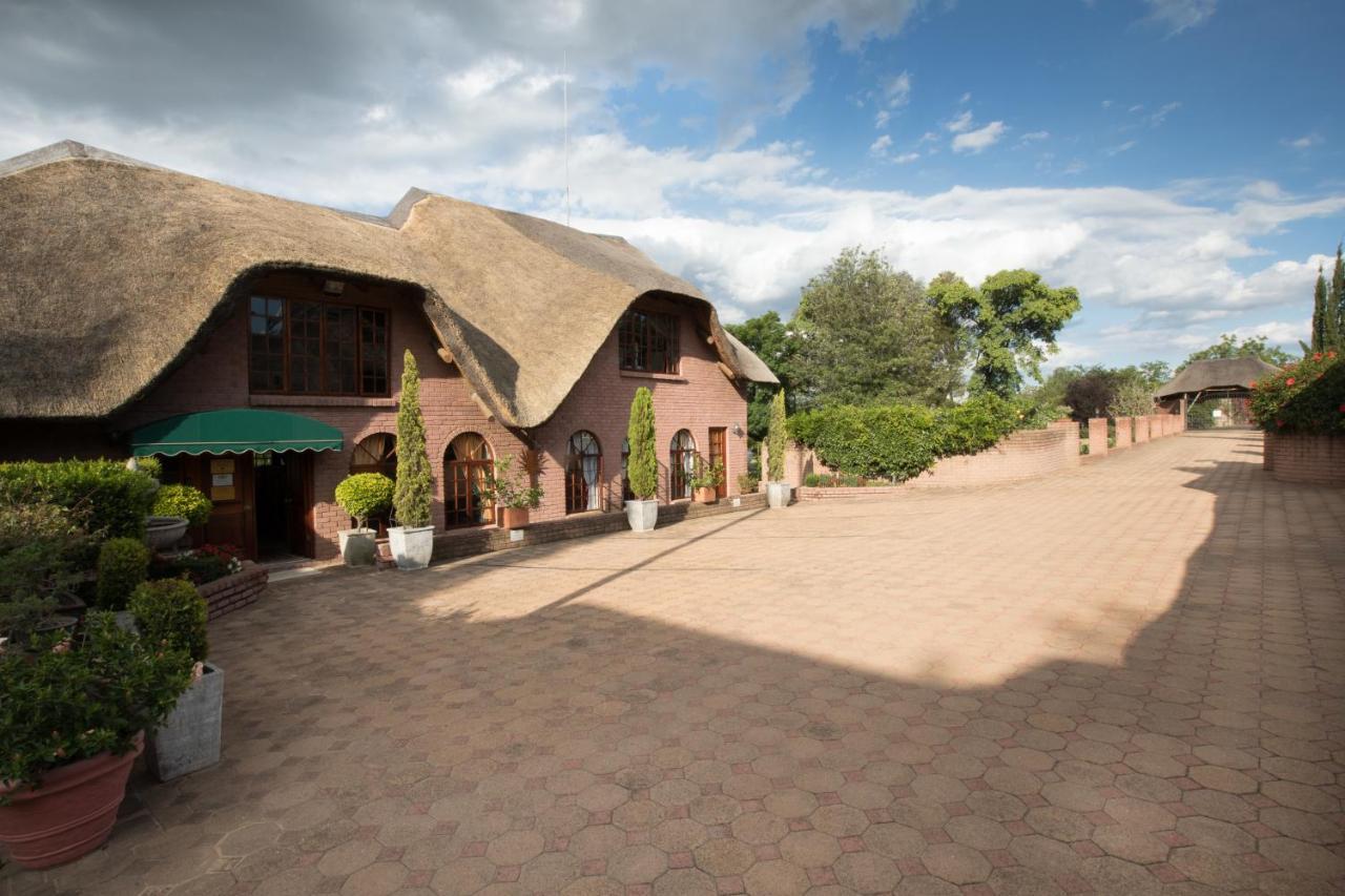 Owls Loft Guest House Мідранд Екстер'єр фото